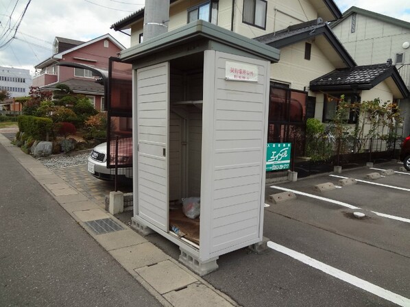 松本駅 バス10分  両島口下車：停歩4分 2階の物件内観写真